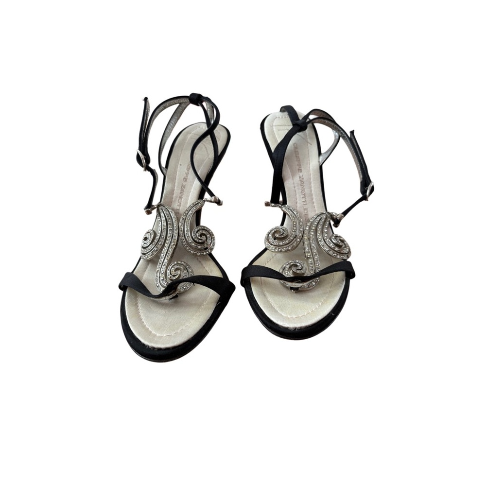 Elegant Black and Silver Women's Sandals